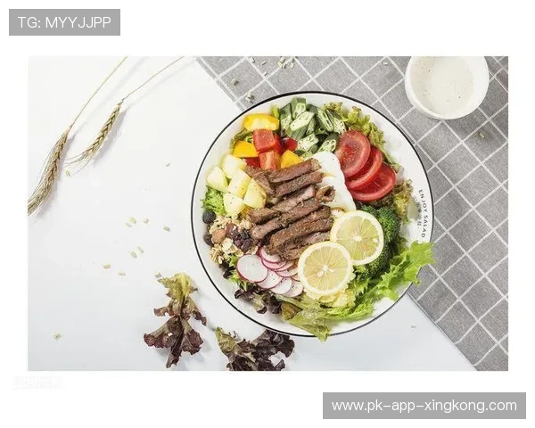 解析“间歇性进食”对职业足球运动员体脂率的精准控制效果。